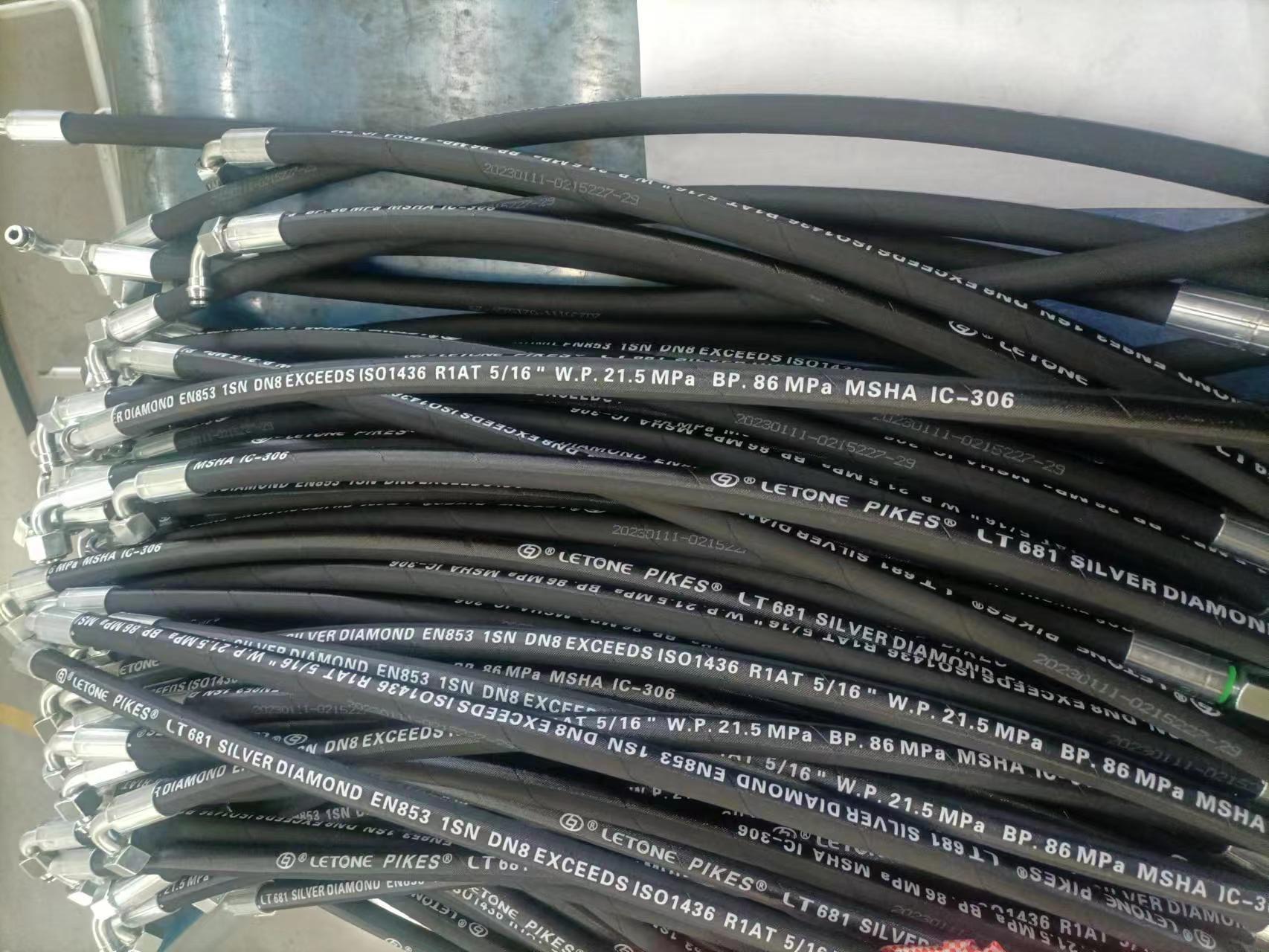 注塑机行业高压脉冲工况液压胶管技术
